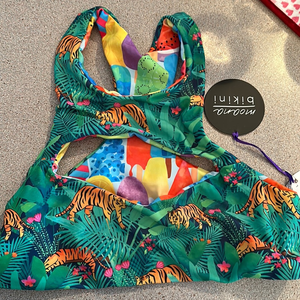 COPY - NWT Womens Moana Bikini Size L Reversible